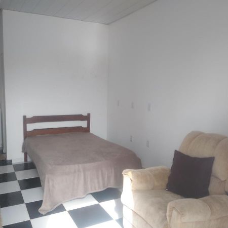 Appartement QUARTO INDIVIDUAL independente lado praça central de chapada à Chapada dos Guimarães Extérieur photo